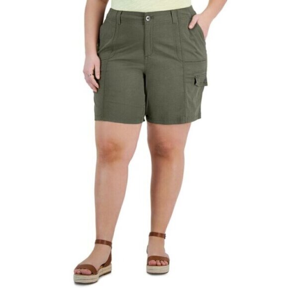 Style & Co. Women's 16 Petite Mid Rise Olive Green Cargo Shorts NWT - Picture 1 of 6